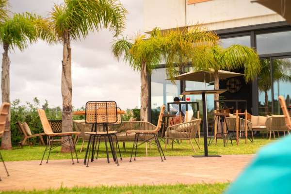 7 1 - AZOUR GARDEN & LOUNGE by ONOMO Hotels : la nouvelle expérience afro-fusion à Sidi Maarouf