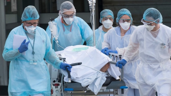coronavirus il faut que tous les medecins se mettent au service de l hopital - L'ordre des médecins au Maroc remet en cause la valeur scientifique de certains diplômes étrangers