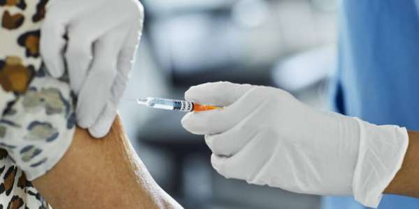 covid 19 astrazeneca oxford testent un vaccin contre le variant beta 1407745 - Covid-19: Près de 800.000 personnes ont reçu la 3ème dose (ministère)