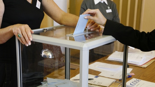 elections professionnelles - Sondage : 45% des jeunes marocains ne font pas confiance aux partis politiques