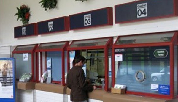 guichetfin1 - Administration: un guichet unique et une permanence, les week-ends, pour les MRE