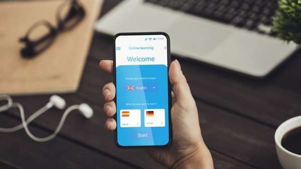 76f1cfd7754a6e4fc3281bcccb3d0902 1626267330 - Pendant les vacances, apprenez une nouvelle langue sur votre smartphone