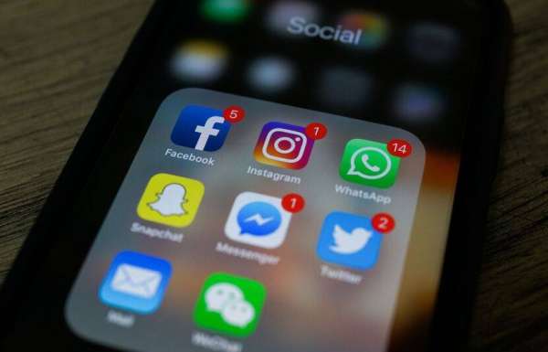 830x532 comment savoir si votre smartphone est infecte par un virus - Comment savoir si votre smartphone est infecté par un virus (et régler le problème) ?