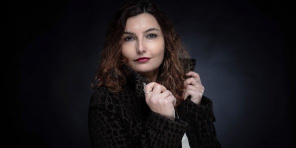 jad20210624 cm livre loubnaserraj scaled 592x296 1625124742 - La Marocaine Loubna Serraj, lauréate du prix Orange du livre en Afrique 2021