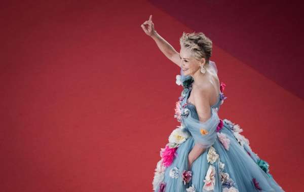 sharon stone au 74e festival de cannes 0 - Festival de Cannes 2021 : Sharon Stone star du tapis rouge, le programme du 15 juillet