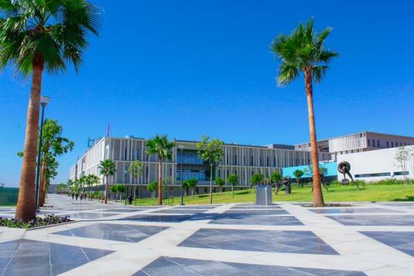 Campus UEMF - L’UEMF ouvre sa Faculté Euromed de Pharmacie pour l’année 2021-2022