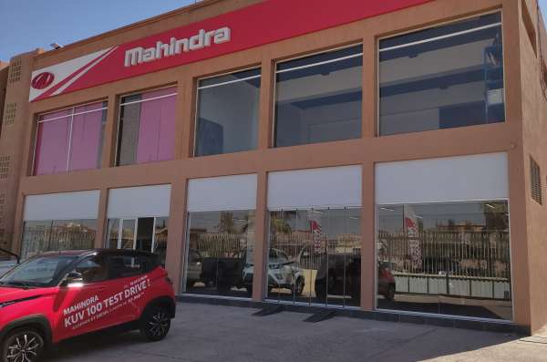 Visuel Mahindra - Comicom élargit son réseau de distribution de la marque Mahindra avec l’ouverture d’une nouvelle succursale à Marrakech