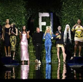 1342928223 e1632741783783 - Versace et Fendi collaborent le temps d'une collection exclusive présentée à Milan