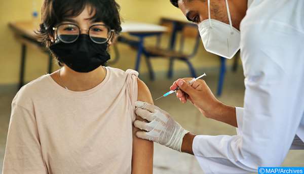 Opération-de-vaccination-anti-Covid-19-au-profit-des-élèves-de-la-tranche-dâge-12-17-ans-750×430-MAP – Consonews - Premier site consommation au Maroc