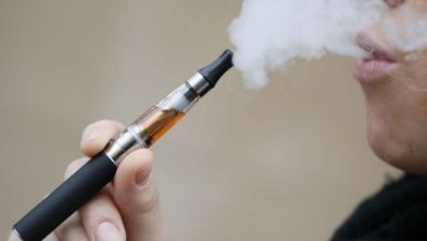 1206795 la flamme a pu provenir de la surchauffe de la batterie de la cigarette electronique possiblement en raison des fortes chaleurs illustration 390x220 - PLF 2025 : Une taxe de 50 DH sur les cigarettes électroniques jetables pour encadrer la consommation