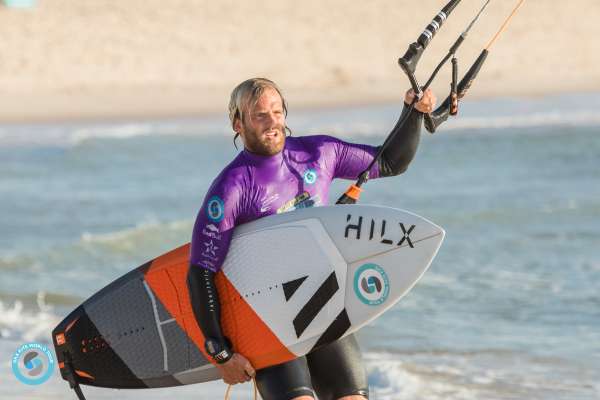 20211029180533 IMG 9439 romantsovaphoto - Dakhla : Une belle action sociale lors de la 11&egrave;me &eacute;dition du championnat mondial de Kitesurf Prince Moulay El Hassan