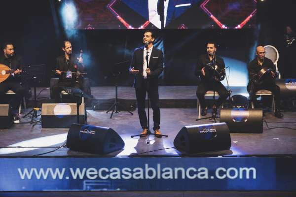 Wecasablanca Festival : Le répertoire musical marocain en partage durant 4 soirées avec 10 stars marocaines, 14 jeunes talents, 40 musiciens et plus de 1,2 millions de spectateurs sur les réseaux sociaux Wecasabanca FESTIVAL DE MUSIQUE DE CASA JOUR3 WECASABLANCA 229 - Wecasablanca Festival : Le répertoire musical marocain en partage durant 4 soirées avec 10 stars marocaines, 14 jeunes talents, 40 musiciens et plus de 1,2 millions de spectateurs sur les réseaux sociaux Wecasabanca