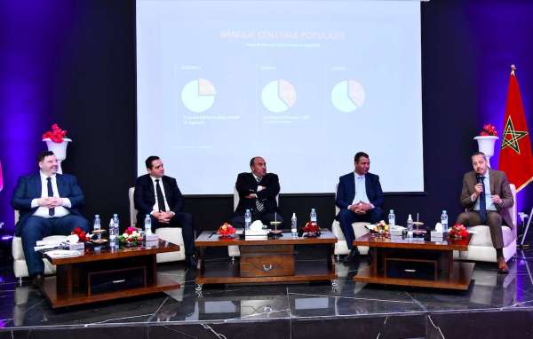 Au micro M. Abdelillah El Ouardi Preesident de Directoire BP Marrakech Beni Mellal  - Béni Mellal- Khénifra: la Banque Populaire repart à la rencontre des investisseurs de la région