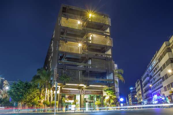 Photo Siège CAM 1 - Les microentrepreneurs de la Fondation ARDI et de l’Association Ismailia, filiales du Groupe CAM, primés lors de la 8ème édition du PNME