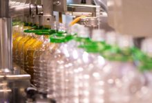 olive oil bottling 220x150 - Huile d’olive : l’ONSSA retire sept autorisations après une campagne de contrôle