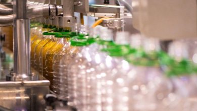 olive oil bottling 390x220 - Huile d’olive : l’ONSSA retire sept autorisations après une campagne de contrôle