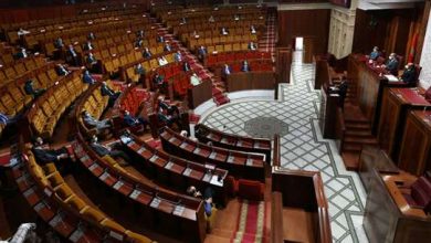 Parlement Maroc 2 390x220 - Le Maroc face au défi de l'intelligence artificielle : une législation pour protéger et innover