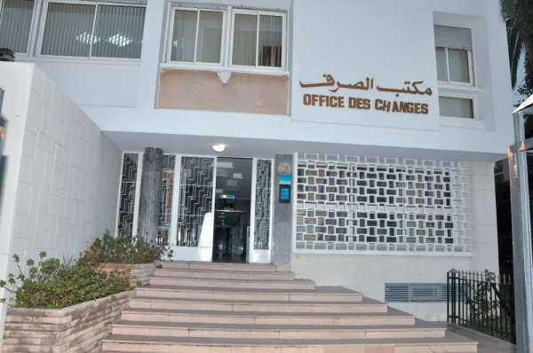 office des changes maroc - Les envois de fonds des Marocains à l'étranger ont dépassé les 96 milliards de dirhams à fin octobre, en augmentant de 6%, d'après l'Office des changes.