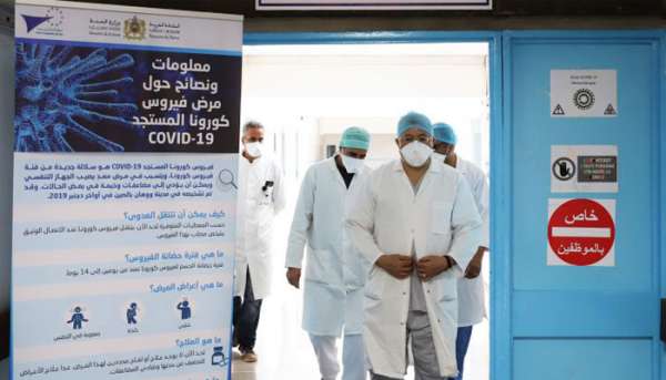 personel sante corona - Santé: Aït Taleb promet une valorisation des salaires des personnels médicaux