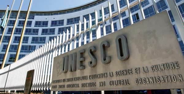 61fa6be8d241e Unesco - Unesco: Le Maroc signe la Convention révisée sur la reconnaissance des diplômes de l’Enseignement Supérieur dans les Etats arabes