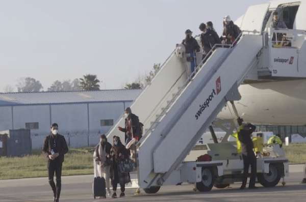 Etudiants Ukraine 1 e1645011607325 - Casablanca: arrivée de deux avions transportant 320 ressortissants marocains établis en Ukraine