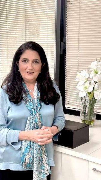 FZ EL IDRISSI CHRAIBI 1 338x600 - Nomination de Madame Fatima-Ezzahra EL IDRISSI CHRAIBI au poste de Directeur Exécutif du Pôle Assurance des Personnes