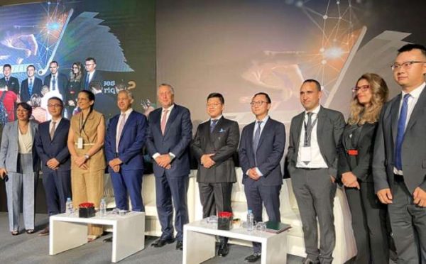 Orange Huawei 600x372 - Orange et Huawei s’allient en faveur de la transformation digitale