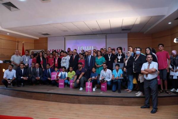 inwi challenge 600x400 - Le Ministère de l'Éducation nationale, du Préscolaire et des Sports et inwi célèbrent les élèves et établissements gagnants de la 2ème phase de « inwi Challenge »