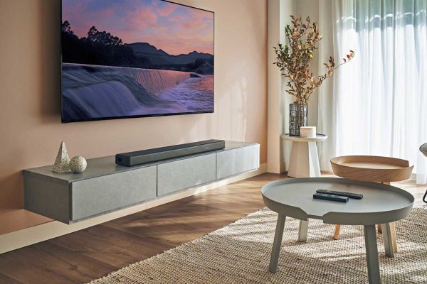 Sony HT A3000 Soundbar 6 1 600x400 - Sony présente sa nouvelle barre de son HT-A3000 qui vous délivre une expérience sonore immersive à 360°