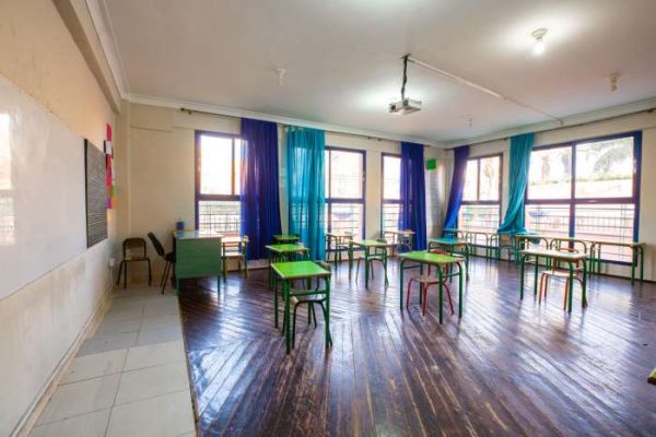 Classes pour enfants ayant des troubles comportementaux : Lancement du projet pilote « ALIF LAM ACADEMY » 0W0A2840 600x400 - Classes pour enfants ayant des troubles comportementaux : Lancement du projet pilote « ALIF LAM ACADEMY »