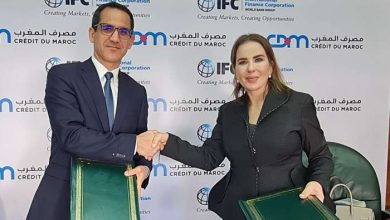 M Ali Benkirane et Mme Sandra Antunes Boumah 390x220 - IFC et Crédit du Maroc s’associent pour améliorer l’accès des entreprises marocaines au financement du commerce