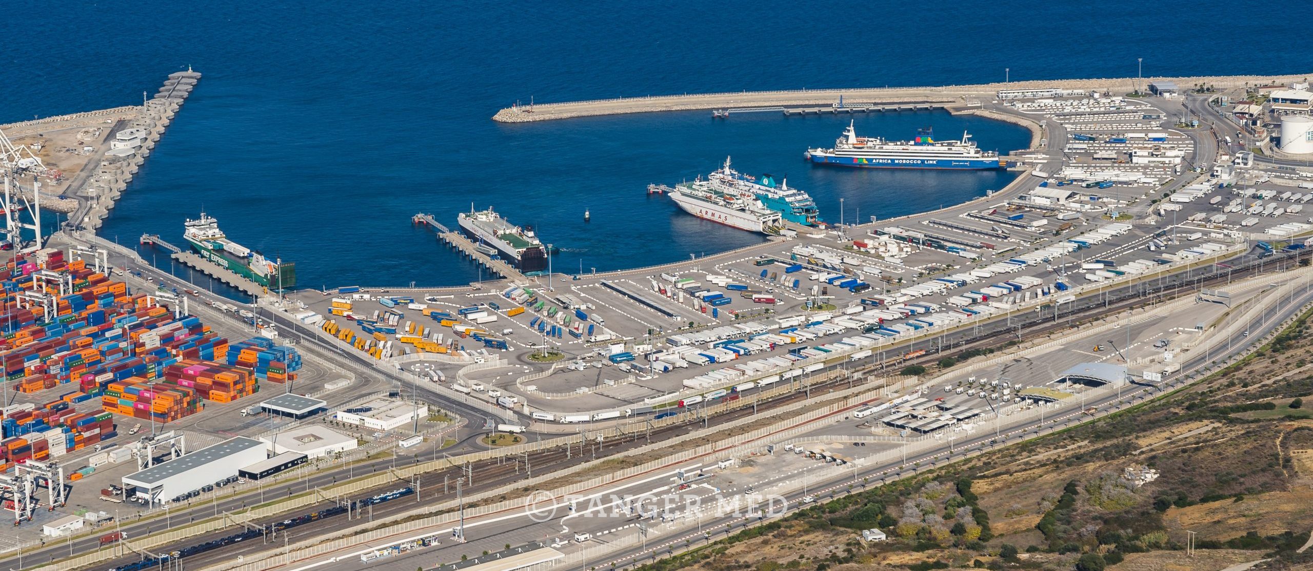 Tanger Med Port Passager et Roulier scaled e1678699832141 - Tanger Med: Bilan de l'activité portuaire en 2022