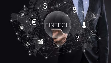 businessman hold fintech financial technology concept business investment banking payment cryptocurrency investment digital money business concept virtual screen 2 scaled 1 390x220 - Le développement de la Fintech au Maroc nécessite encore des efforts importants