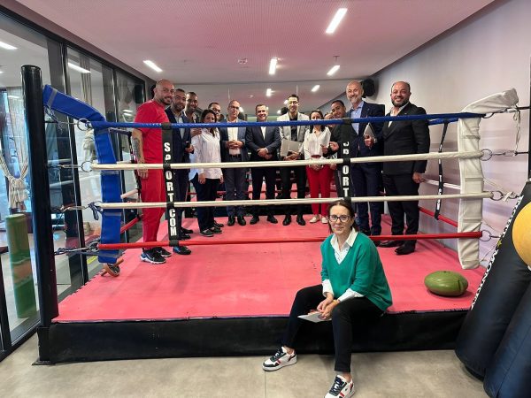 Une première au Maroc : un ring de boxe au cœur d’un complexe hôtelier ring de boxe radisson blu 600x450 - Une première au Maroc : un ring de boxe au cœur d’un complexe hôtelier