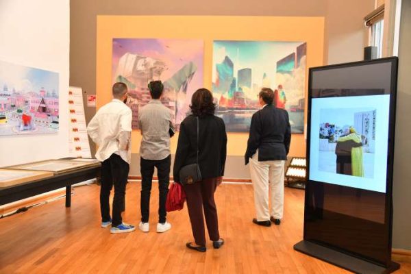 DSC 4590 1 600x400 - La Fondation Attijariwafa bank organise l’exposition d’arts visuels #Imaginetaville