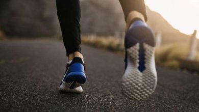 10 000 pas par jour 390x220 - Faut-il réellement marcher 10 000 pas par jour ?