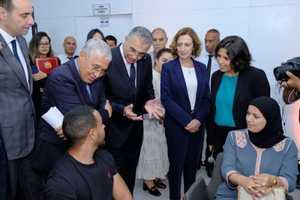 Le groupe Attijariwafa bank inaugure un nouveau centre Dar Al Moukawil a Kenitra 600x400 - Le groupe Attijariwafa bank inaugure un nouveau centre Dar Al Moukawil à Kénitra