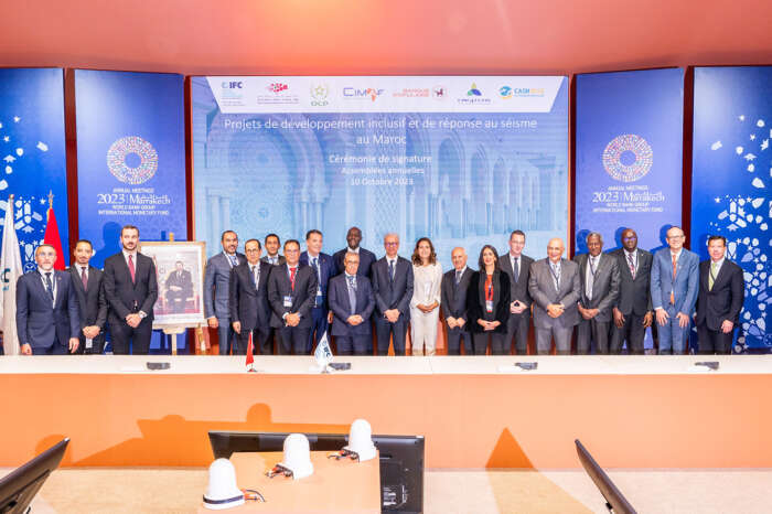 1Celebrating the Partnership between BCP and IFC - Economie responsable :la BCP signe un partenariat de 36 millions de dollars avec l'IFC et la CMGP