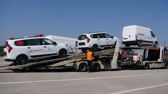 Don de vehicule2 Solidarite Renault Group Maroc 2023 - Renault Group Maroc et la Fondation Renault Maroc contribuent à l’effort national de solidarité