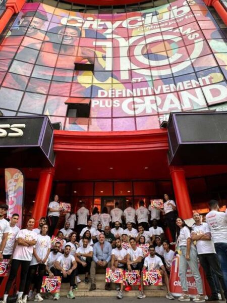 Illustration 3 450x600 - City Club fait plus grand que… City Club!