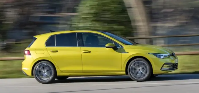golf 8 - Volkswagen Golf 8 Essence 130 ch : performance et consommation sous l'examen