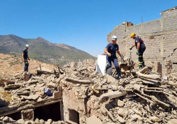 seisme 600x421 - Province d’Al Haouz : Poursuite à Amezmiz de l’opération de constatation des habitations touchées par le séisme