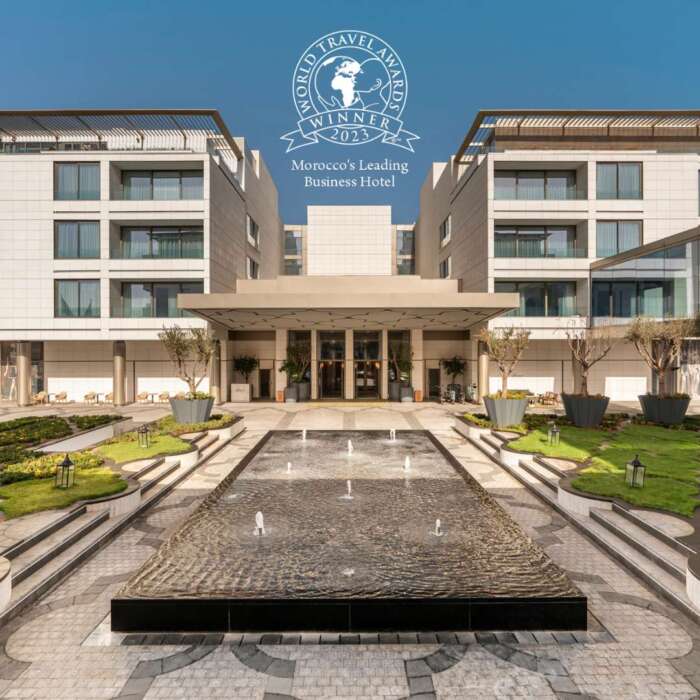 1 - Le Fairmont La Marina Rabat-Salé remporte le prix « MoroccoLeading Business Hotel » dans le cadre des World  Travel Awards
