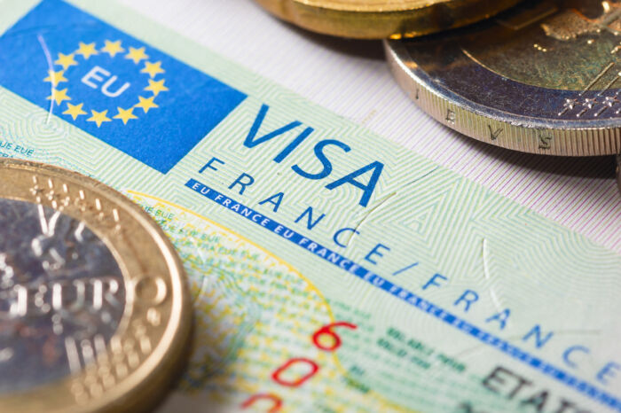 6330924f55c73 visa france scaled - Les restrictions sur les visas pour les Marocains ont été levées par la France : les données importantes à souligner.