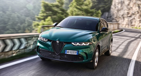 Alfa Romeo - Alfa Romeo maintient sa croissance au troisième  trimestre 2023