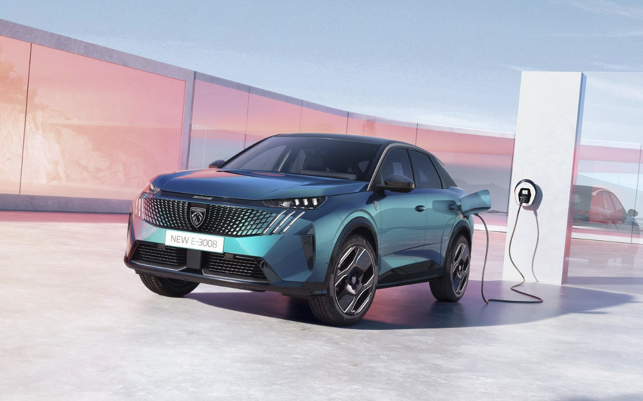 Visuel Stellantis CP - Stellantis annonce une hausse de 7% de son chiffre d’affaires net au 3 e trimestre 2023, grâce à des volumes de ventes en croissance d’une année sur l’autre