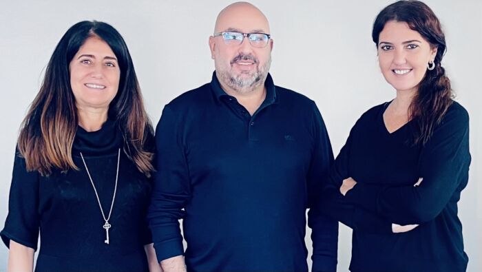 photo Hanane Berrada Kamal Bouayad Khadija Dinia scaled - DIR MEDIAS & MYLUXURYLIFE scellent une alliance visionnaire