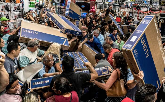 surconsommation - Contre la surconsommation : des marques "éthiques" refusent les soldes