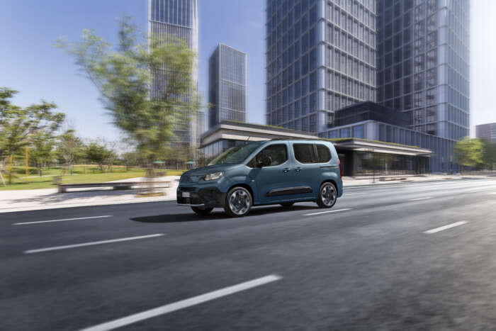 New DOBLO L 1 - Nouveau Fiat Doblò : Votre partenaire de bonheur quotidien