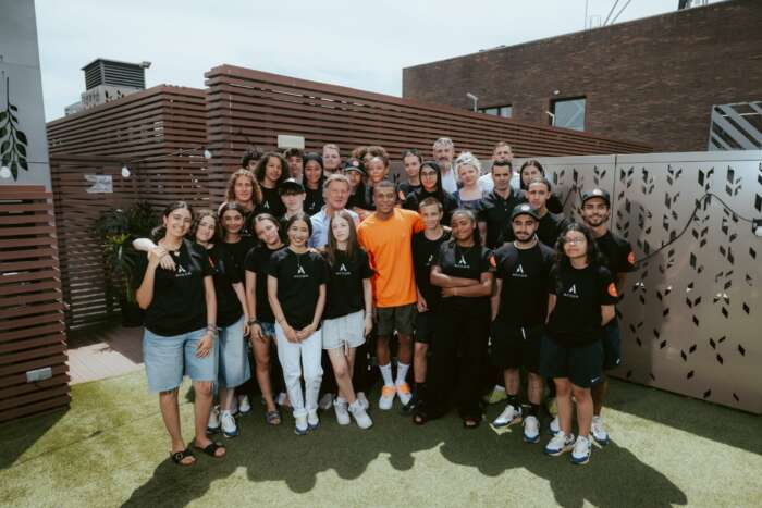 Visuel ACCOR 1 - Kylian Mbappé et Accor s’associent pour les générations futures